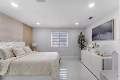 1180 NW 124th Place #208, Miami, FL 33182 - Photo 6