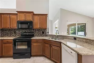 2769 Escambia Cir, North Port, FL 34288 - Photo 10