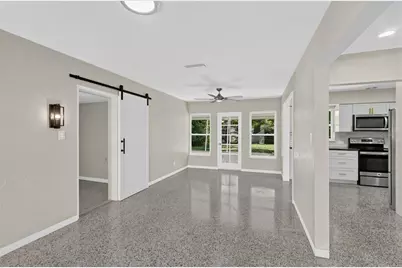 5825 21st Avenue S, Gulfport, FL 33707 - Photo 4