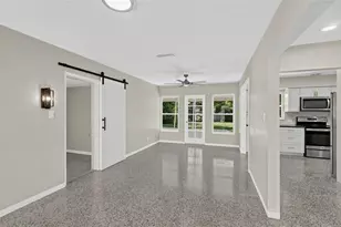 5825 21st Ave. S, Gulfport, FL 33707 - Photo 4