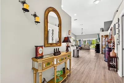 7124 Melrose Place, Bradenton, FL 34203 - Photo 4
