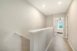 2627 Midnight Pearl Dr, Sarasota, FL 34240 - Photo 18