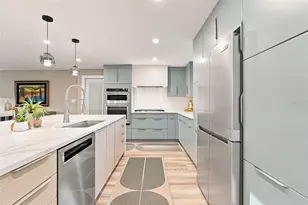 2303 Constitution Blvd, Sarasota, FL 34231 - Photo 18