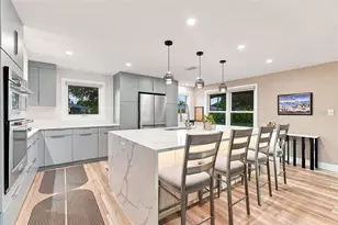 2303 Constitution Blvd, Sarasota, FL 34231 - Photo 16