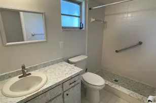 434 Marlin Rd, Venice, FL 34293 - Photo 14
