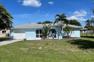 434 Marlin Rd, Venice, FL 34293 - Photo 1
