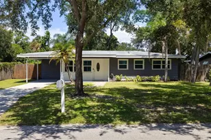 3169 Alta Vista St, Sarasota, FL 34237 - Photo 2