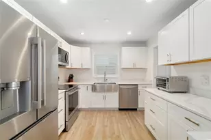 3169 Alta Vista St, Sarasota, FL 34237 - Photo 16