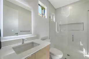 1960 Boyce St, Sarasota, FL 34239 - Photo 54