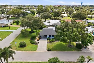 213 Firenze Avenue W, Venice, FL 34285 - Photo 4