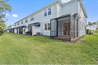 3000 Via Sienna Circle, Sarasota, FL 34243 - Photo 30