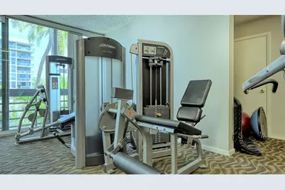 1075 Gulf Of Mexico Drive #303, Longboat Key, FL 34228 - Photo 58