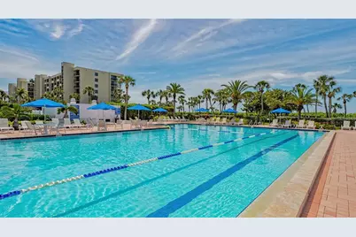 1075 Gulf Of Mexico Drive #303, Longboat Key, FL 34228 - Photo 50