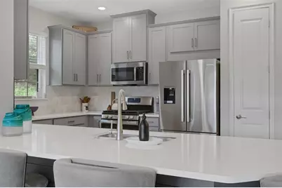 4773 Tortona Court, Bradenton, FL 34211 - Photo 10