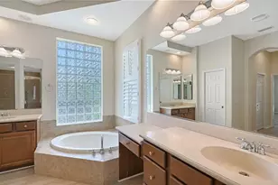 13112 Peregrin Cir, Bradenton, FL 34212 - Photo 24