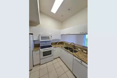 3607 E Bay Drive #206, Holmes Beach, FL 34217 - Photo 6