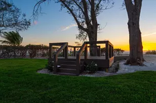 1216 N Casey Key Rd, Osprey, FL 34229 - Photo 48