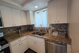 350 S Polk Dr, Sarasota, FL 34236 - Photo 4