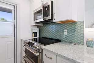 3802 Gulf of Mexico Dr, Longboat Key, FL 34228 - Photo 16