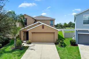 4924 Reflecting Pond Cir, Wimauma, FL 33598 - Photo 2