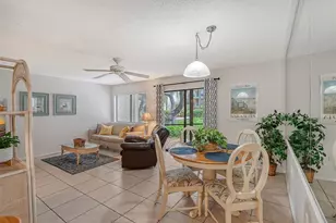 6157 Midnight Pass Rd, Sarasota, FL 34242 - Photo 4