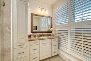 464 Golden Gate Point, Sarasota, FL 34236 - Photo 32