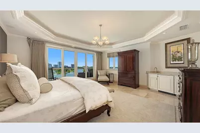 464 Golden Gate Point #702, Sarasota, FL 34236 - Photo 22