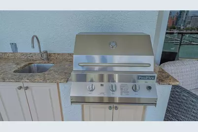 464 Golden Gate Point #702, Sarasota, FL 34236 - Photo 18