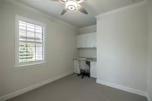 12294 Myrtle Bay Ct, Sarasota, FL 34238 - Photo 10