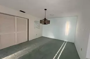 6259 Green View Cir, Sarasota, FL 34231 - Photo 8