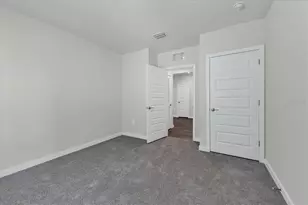 17218 Barnwood Pl, Lakewood Ranch, FL 34211 - Photo 24