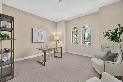 7058 Vilamoura Place, Lakewood Ranch, FL 34202 - Photo 8