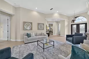 7058 Vilamoura Pl, Lakewood Ranch, FL 34202 - Photo 6