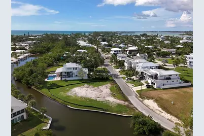 6801 Longboat Drive S, Longboat Key, FL 34228 - Photo 4