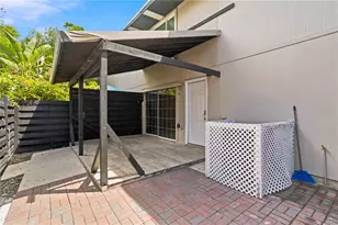 1006 Longfellow Ct, Sarasota, FL 34243 - Photo 38
