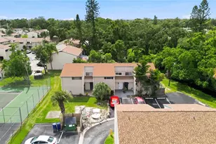 1006 Longfellow Ct, Sarasota, FL 34243 - Photo 46