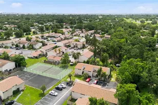 1006 Longfellow Ct, Sarasota, FL 34243 - Photo 48