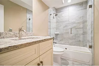 1006 Longfellow Court, Sarasota, FL 34243 - Photo 24
