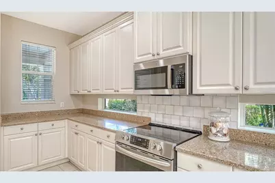 5539 Simonton Street, Bradenton, FL 34203 - Photo 12