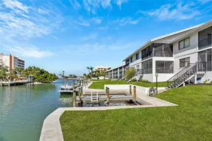 9226 Midnight Pass Rd, Sarasota, FL 34242 - Photo 6