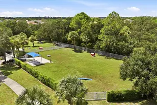 12610 Shimmering Oak Cir, Venice, FL 34293 - Photo 52