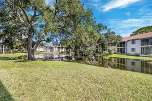 4520 47th Ave W, Bradenton, FL 34210 - Photo 2