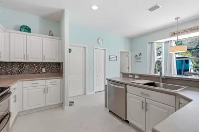 227 Heritage Isles Way, Bradenton, FL 34212 - Photo 32