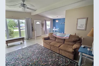 329 Glen Oak Road, Venice, FL 34293 - Photo 4