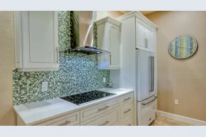 5146 Northridge Road #301, Sarasota, FL 34238 - Photo 16