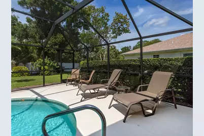 7326 Eleanor Circle, Sarasota, FL 34243 - Photo 38