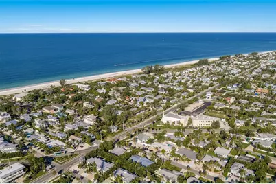 205 82nd Street, Holmes Beach, FL 34217 - Photo 36