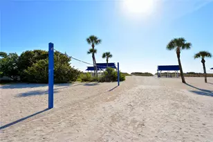 3530 Mistletoe Ln, Longboat Key, FL 34228 - Photo 54