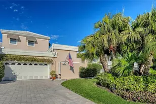 3530 Mistletoe Ln, Longboat Key, FL 34228 - Photo 2