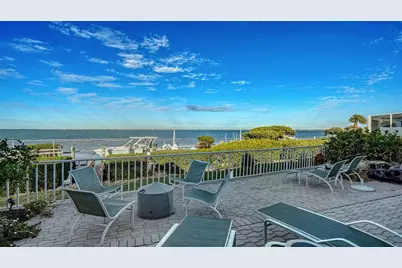 3530 Mistletoe Lane, Longboat Key, FL 34228 - Photo 14